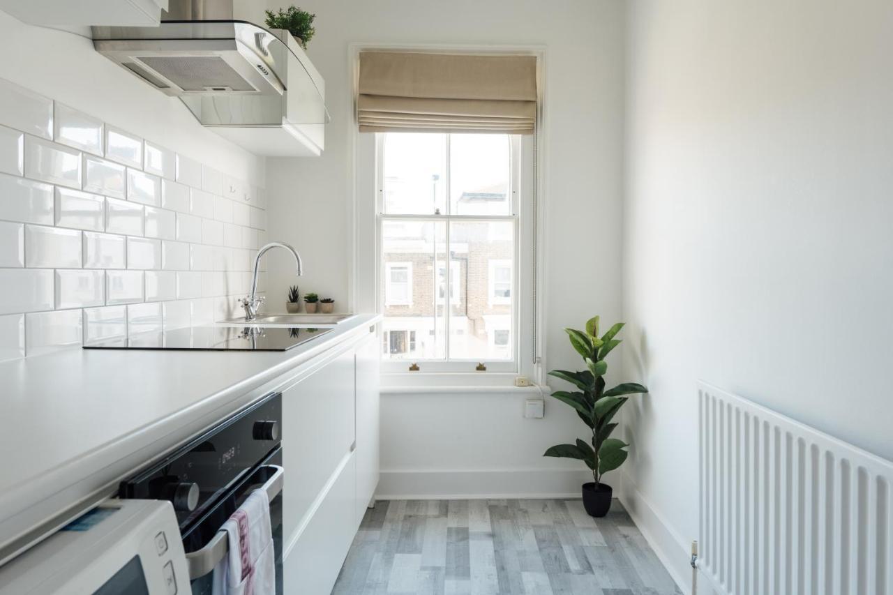 Ferienwohnung Stunning & Stylish 2 Bed Flat In West London Exterior foto