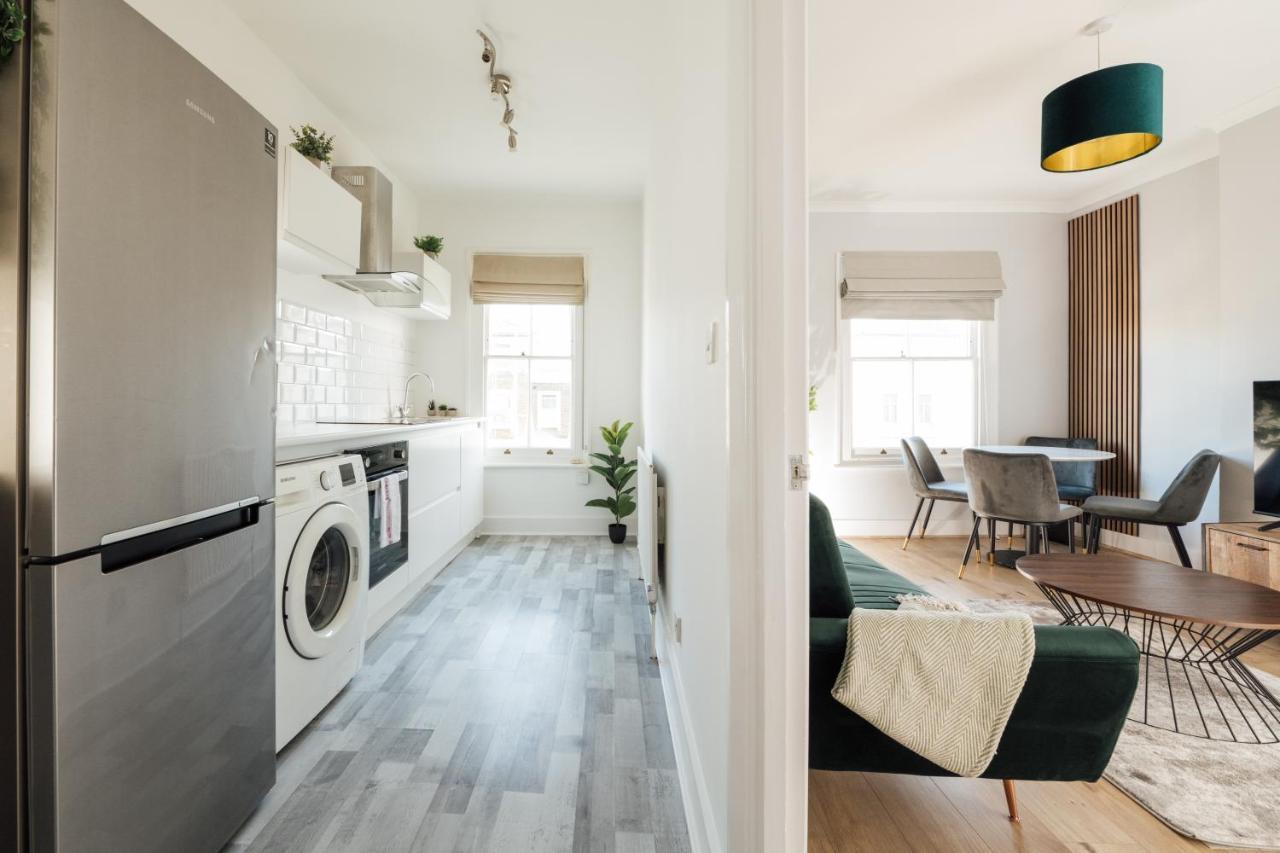 Ferienwohnung Stunning & Stylish 2 Bed Flat In West London Exterior foto